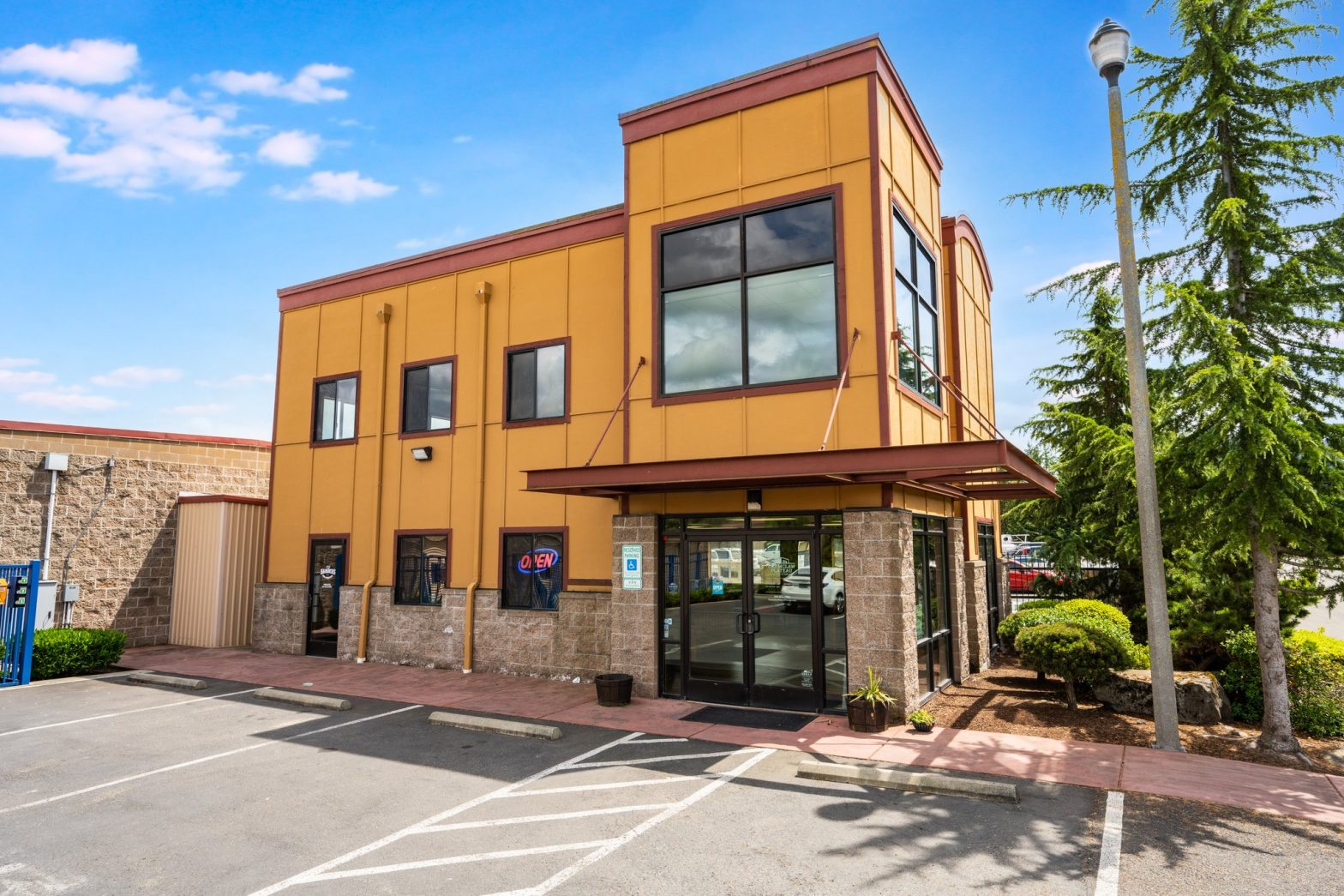 Kusko Photography Real Estate: industry Photography point