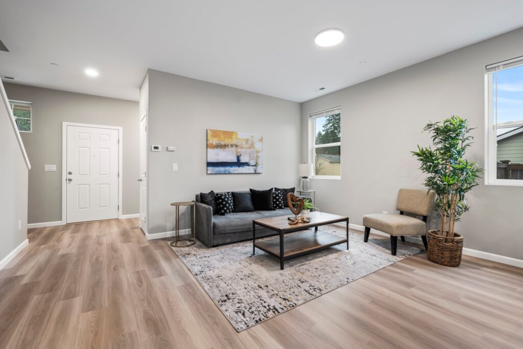 Kusko Real Estate Photography: 10-web-or-mls-1109 - 1815 Olympia - Vysotskiy 10